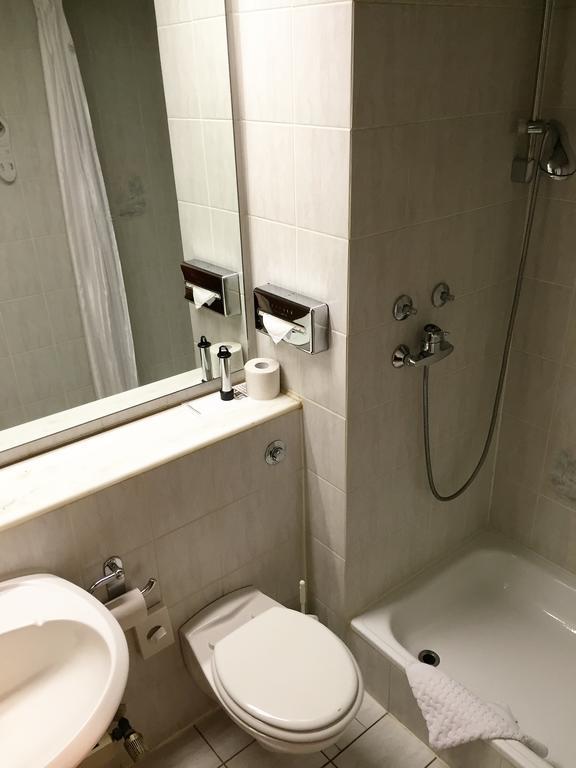 Hotel Ambassador 波恩 客房 照片